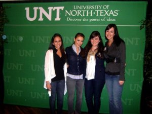 Emiliana, Susy, and our sponsor, Pam with Alyssa Milano